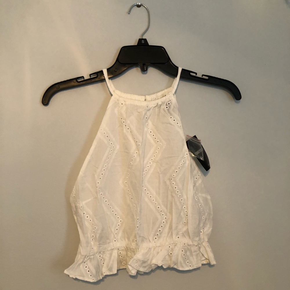 White cropped tank